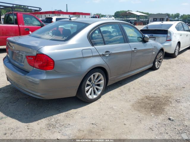 2011 BMW 328I WBAPH5G54BNM76342 Photo 3