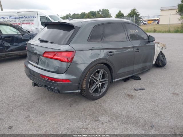 2018 AUDI SQ5 WA1C4AFY0J2049655 Photo 3