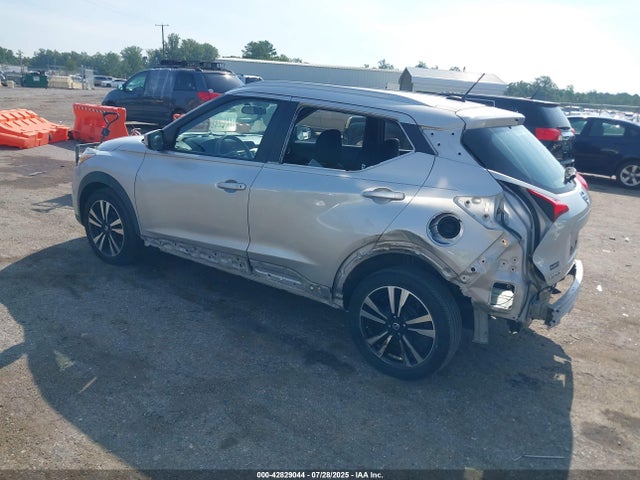 Nissan Kicks 2019 3N1CP5CU4KL498703 Image 3