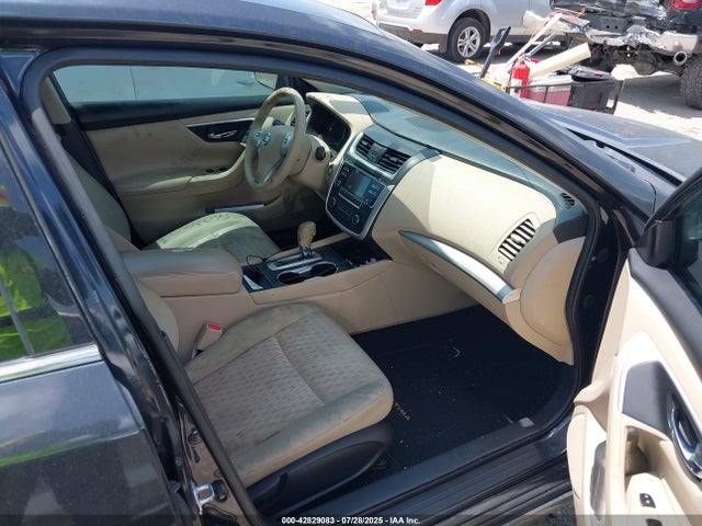 1N4AL3AP7GN315826 Nissan 2016