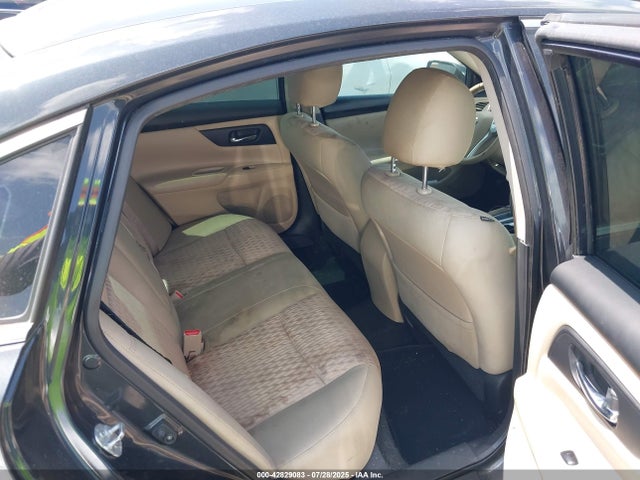 1N4AL3AP7GN315826 Nissan 2016