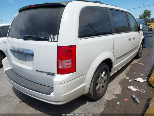 2010 CHRYSLER TOWN & COUNTRY 2A4RR8DX7AR481353 Photo 3