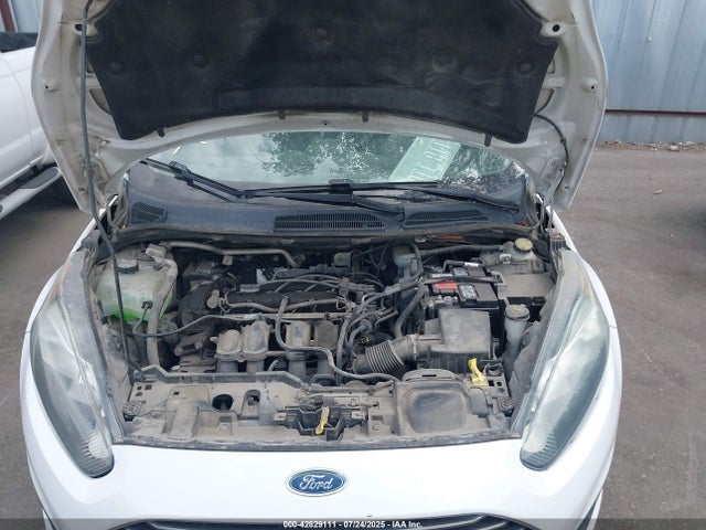 3FADP4AJ3FM176581 Ford 2015