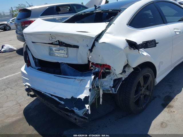 WDDGJ4HB1EG328265 Mercedes-Benz 2014