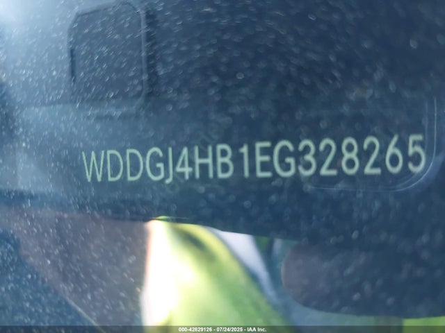 WDDGJ4HB1EG328265 Mercedes-Benz 2014