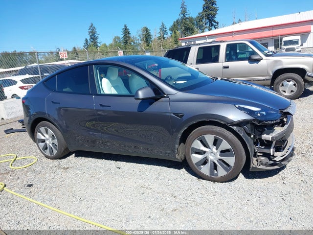 7SAYGDEE1PF884720 Tesla 2023