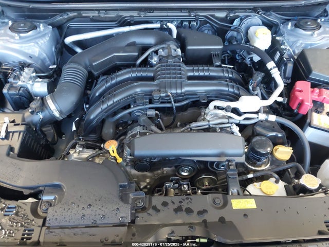 JF1GUAFC5R8868266 Subaru na