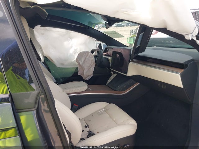 2022 TESLA MODEL X 7SAXCDE57NF345653 Photo 4