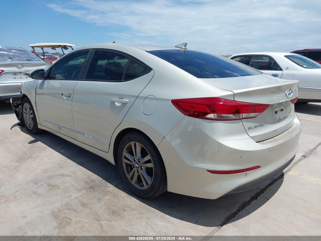 5NPD84LF2HH019634 Hyundai Elantra