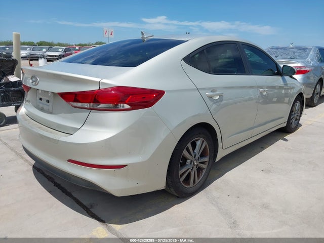 5NPD84LF2HH019634 Hyundai Elantra
