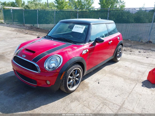 2007 MINI COOPER S WMWMF73527TL91853 Photo 1