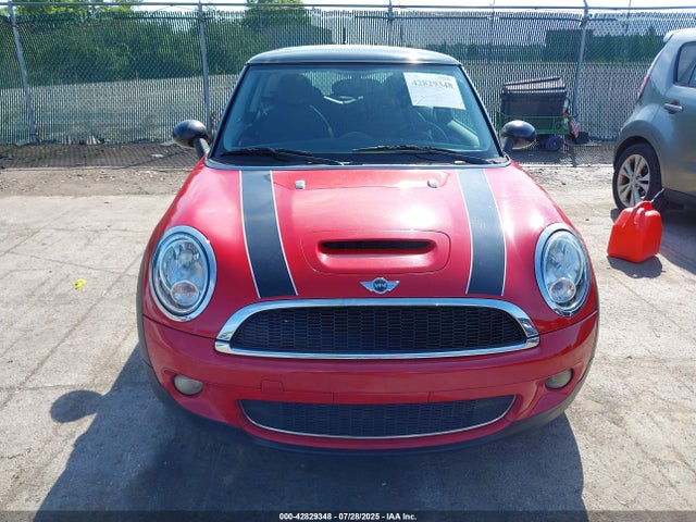 2007 MINI COOPER S WMWMF73527TL91853 Photo 5