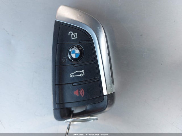 WBXHT3C34H5F71187 BMW X1