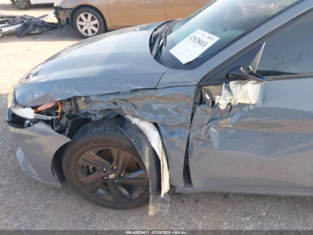 2021 HYUNDAI ELANTRA KMHLM4AG1MU144400 Photo 5