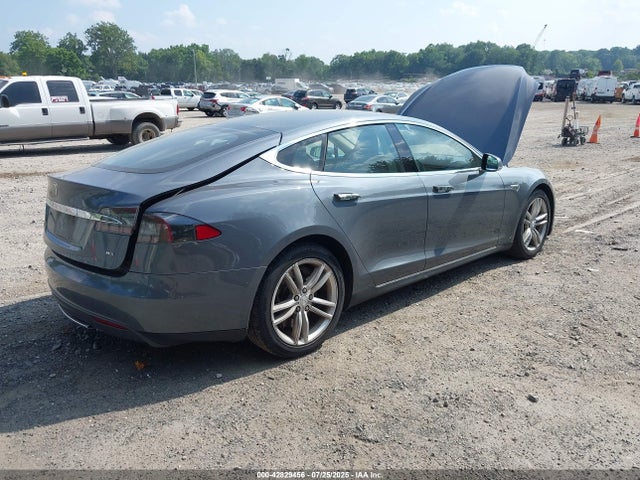 2013 TESLA MODEL S 5YJSA1CN7DFP04318 Photo 3