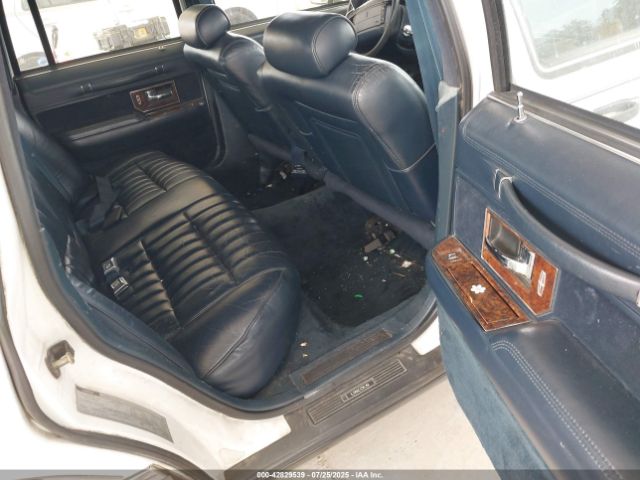 1990 LINCOLN TOWN CAR 1LNLM81F4LY735486 Photo 7