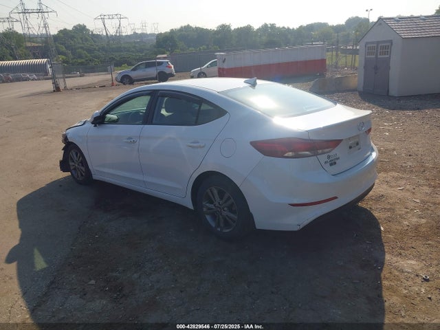5NPD84LF7JH366446 Hyundai mpi nu
