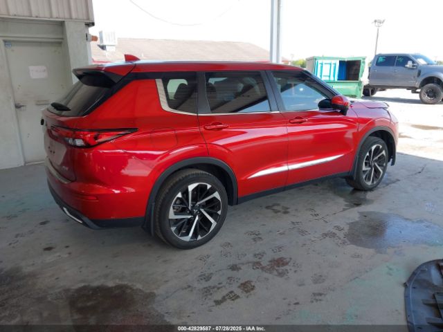 2022 MITSUBISHI OUTLANDER JA4J3TA8XNZ053402 Photo 3