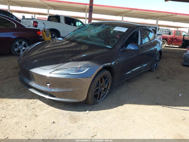 2025 TESLA MODEL 3 5YJ3E1EAXSF988818 Photo 1