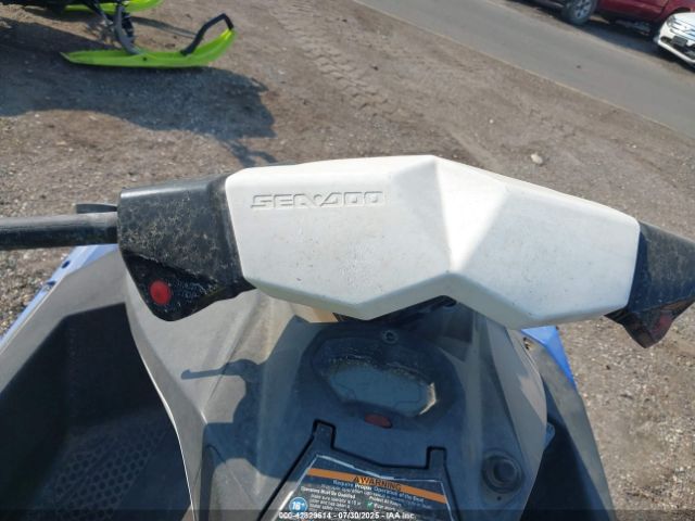 2020 SEADOO SEADOO YDV25868K920 Photo 6