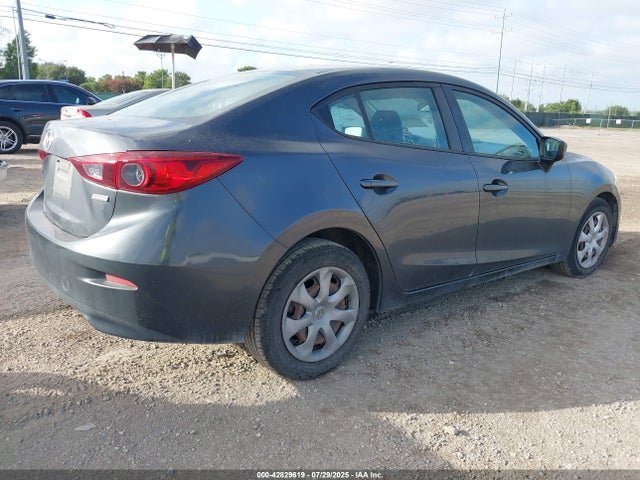 3MZBM1U76FM166438 Mazda pe