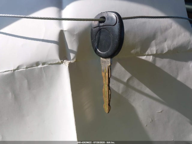 2004 CADILLAC DEVILLE 1G6KD54Y64U110983 Photo 10