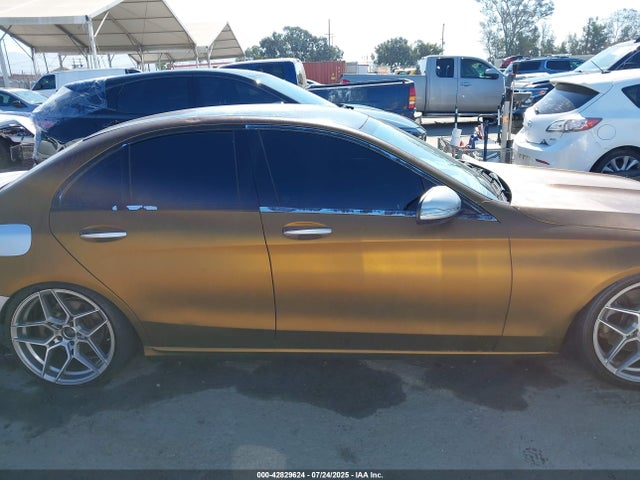 55SWF4JB4FU056323 Mercedes-Benz C-Class