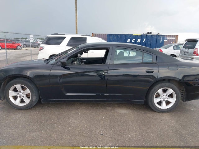 2C3CDXHG2EH258801 Dodge 2014