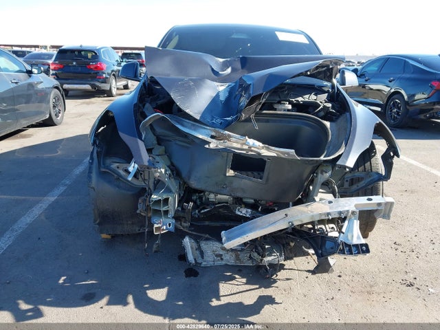 2024 TESLA MODEL Y 7SAYGDEE3RF987690 Photo 5