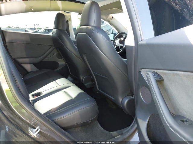 2024 TESLA MODEL Y 7SAYGDEE3RF987690 Photo 7