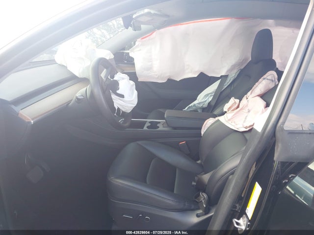 2023 TESLA MODEL Y 7SAYGDEE4PA136783 Photo 4