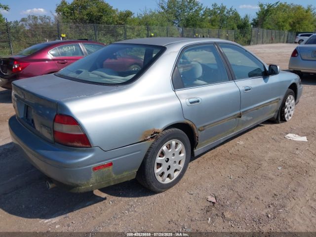 1995 HONDA ACCORD 1HGCE6645SA023851 Photo 3