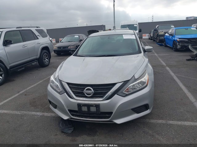 1N4AL3AP7HN346396 Nissan 2017