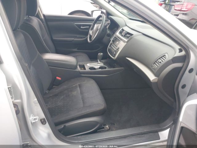 2017 NISSAN ALTIMA 1N4AL3AP7HN346396 Photo 4