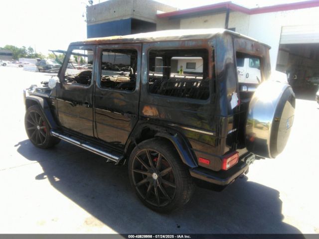 2016 MERCEDES-BENZ AMG G 63 WDCYC7DF8GX247845 Photo 2