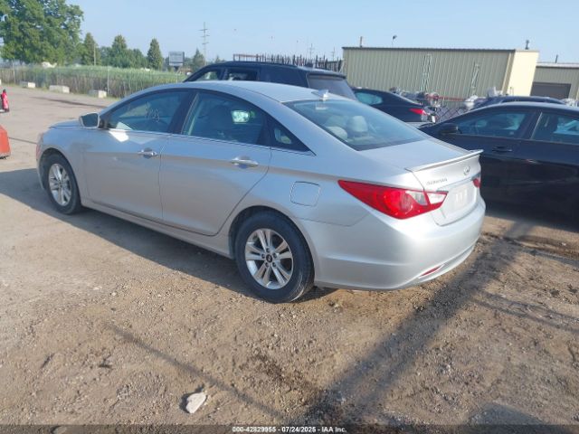 2013 HYUNDAI SONATA 5NPEB4AC3DH737105 Photo 2