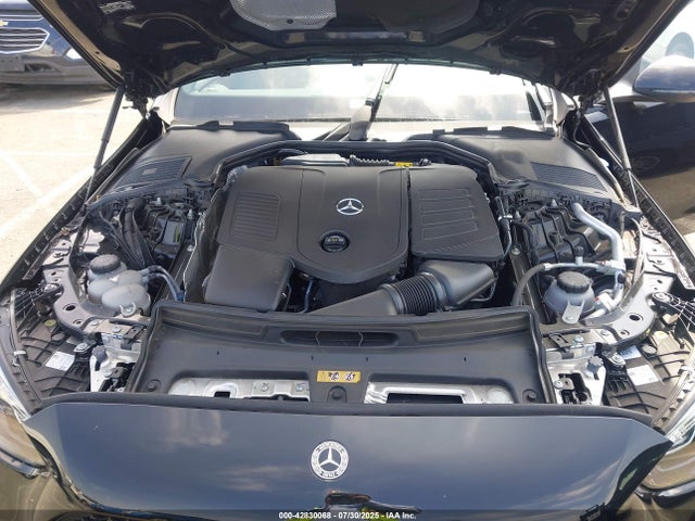 W1KAF4GB4NR037885 Mercedes-Benz m264