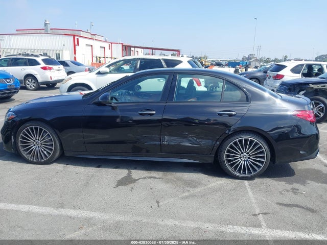 W1KAF4GB4NR037885 Mercedes-Benz m264
