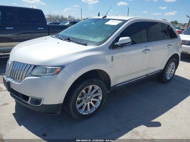 Lincoln 2015 2015 2LMDJ6JK4FBL29292 Image 6