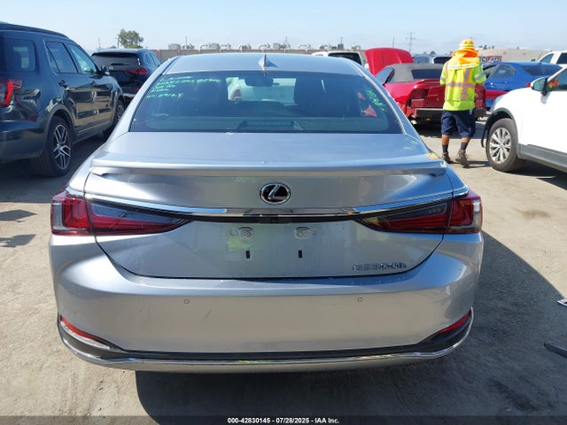 Lexus a25a-fxs 2025 58ADA1C19SU062375 Image 17