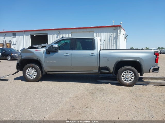 Chevrolet l8t 2024 2GC4YPE71R1110307 Image 14