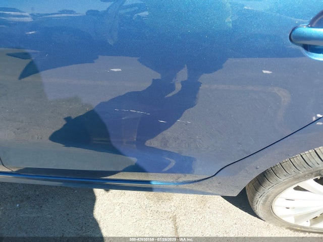 3VWL07AJ5GM409791 Volkswagen 2016