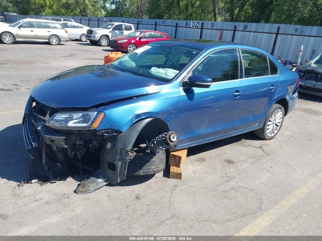 3VWL07AJ5GM409791 Volkswagen 2016