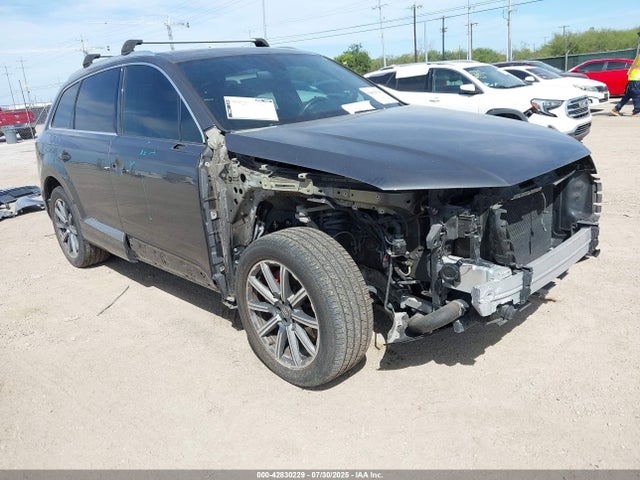 2019 AUDI Q7 WA1LHAF76KD032103 Photo 0