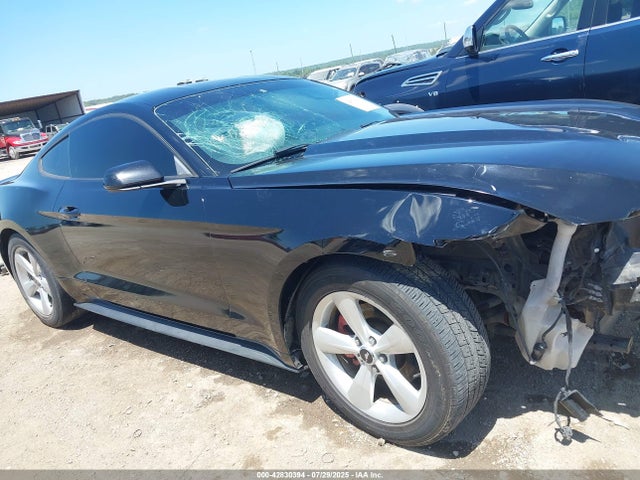 1FA6P8AM8G5302855 Ford 2016