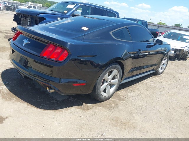 1FA6P8AM8G5302855 Ford 2016