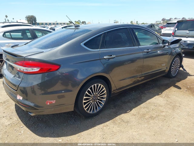 Ford Fusion 2018 3FA6P0SU9JR150413 Image 17