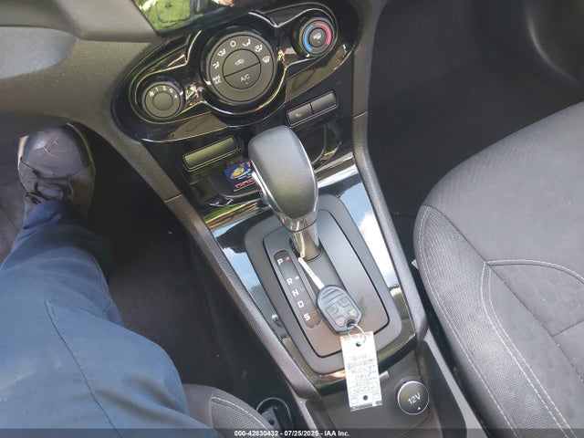 Ford Fiesta 2019 3FADP4BJ4KM137264 Image 11