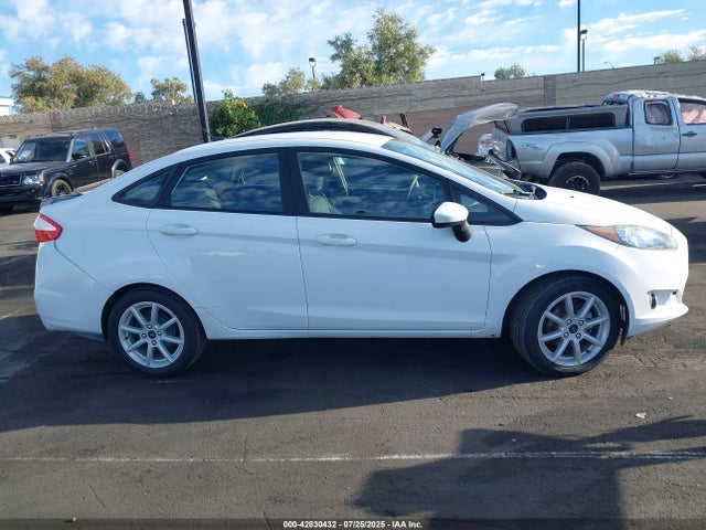 Ford Fiesta 2019 3FADP4BJ4KM137264 Image 13