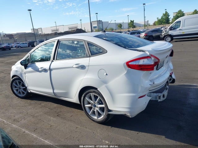 Ford Fiesta 2019 3FADP4BJ4KM137264 Image 14